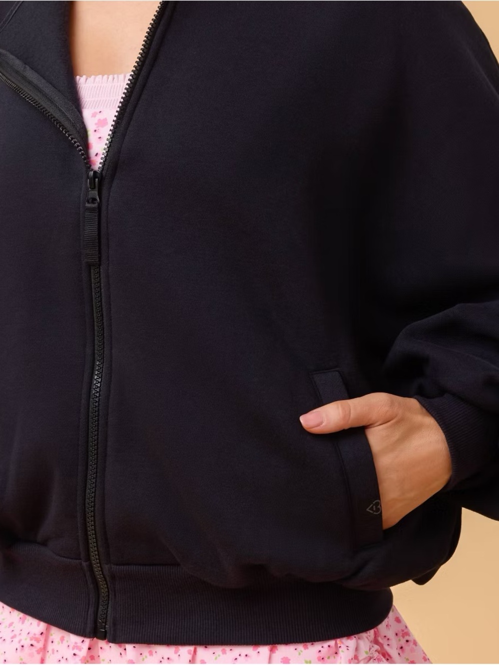 Blogilates Women's Marshmallow Full Zip Hooded Sweatshirt, Black, Sz M, NWT - Picture 2 of 10